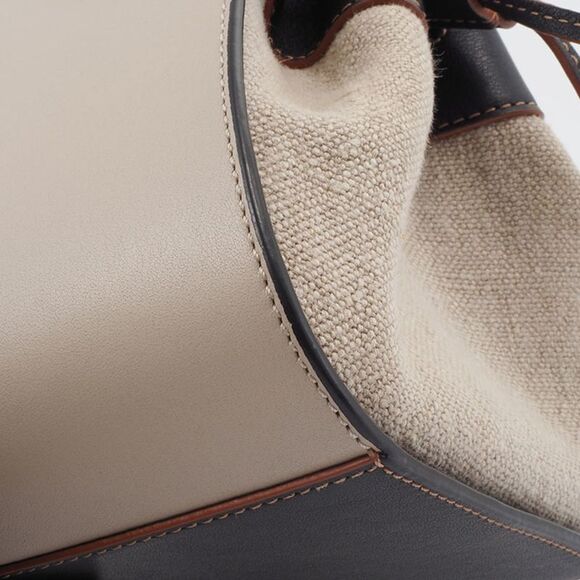 Loewe Linen Brown Handbags - Picture 4 of 10